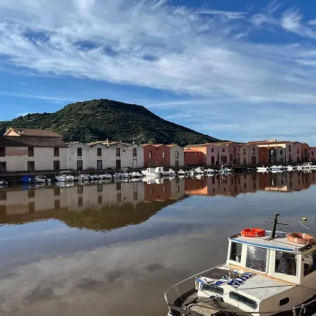Alba A
